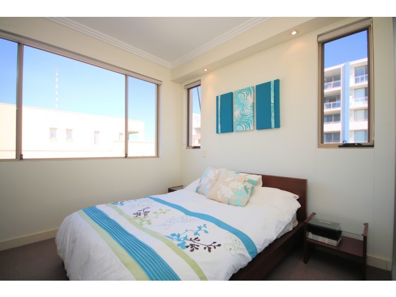 3** / 4 Stromboli Strait, Wentworth Point NSW 2127