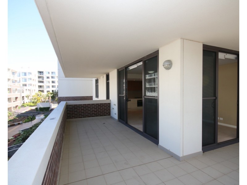 411/27 Hill Road, Wentworth Point NSW 2127