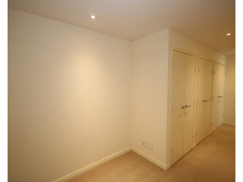 411/27 Hill Road, Wentworth Point NSW 2127