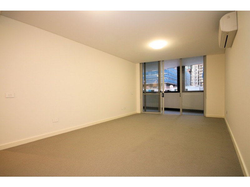 2** / 5 Verona Drive, Wentworth Point NSW 2127