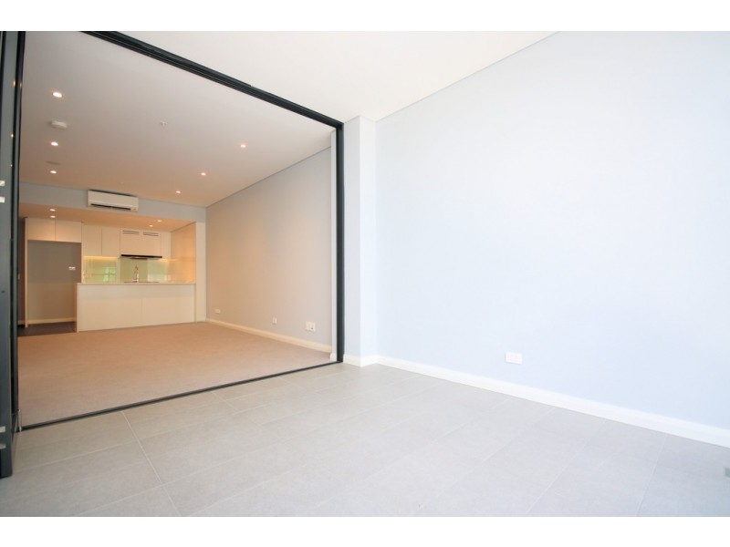 5** / 5 Wentworth Place, Wentworth Point NSW 2127