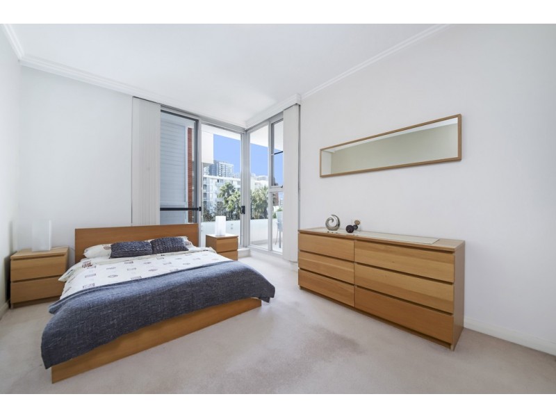 563/3 Baywater Drive, Wentworth Point NSW 2127