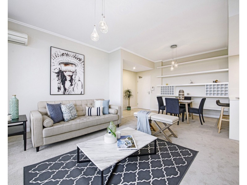 582/33 Hill Road, Wentworth Point NSW 2127