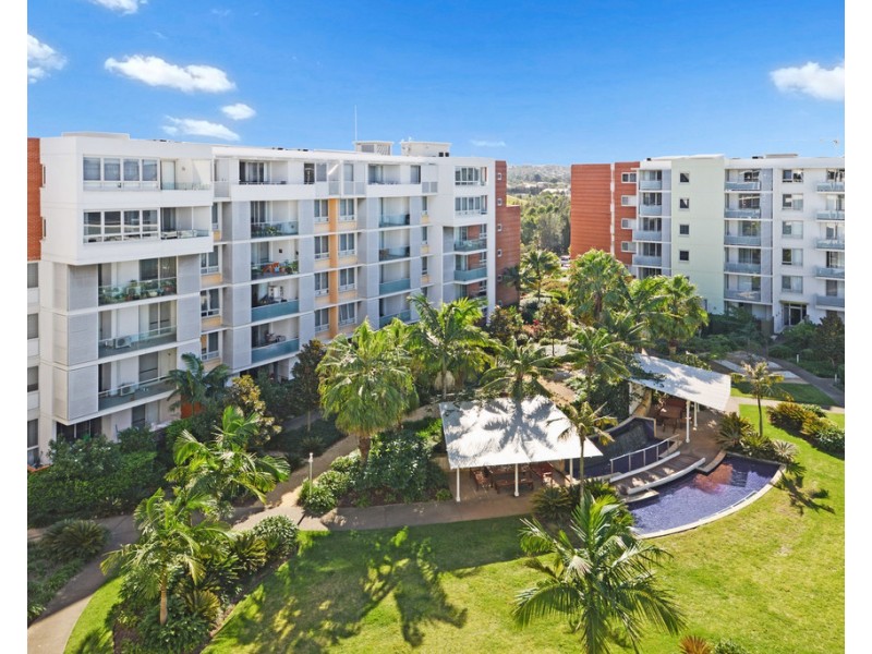 582/33 Hill Road, Wentworth Point NSW 2127