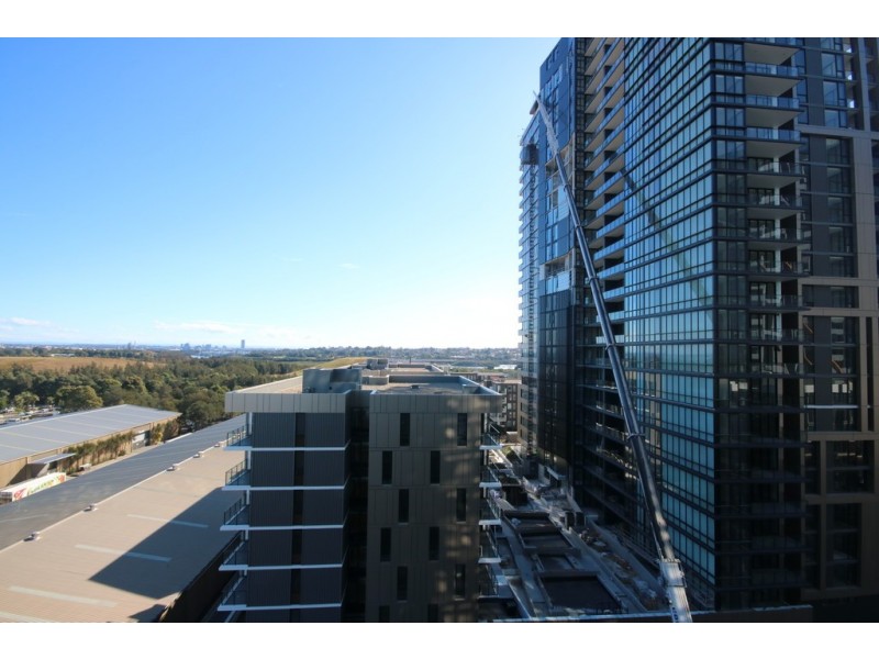 10**/13 Verona Drive, Wentworth Point NSW 2127