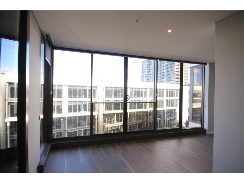713/3 Foreshore Place, Wentworth Point NSW 2127
