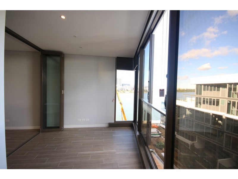 713/3 Foreshore Place, Wentworth Point NSW 2127
