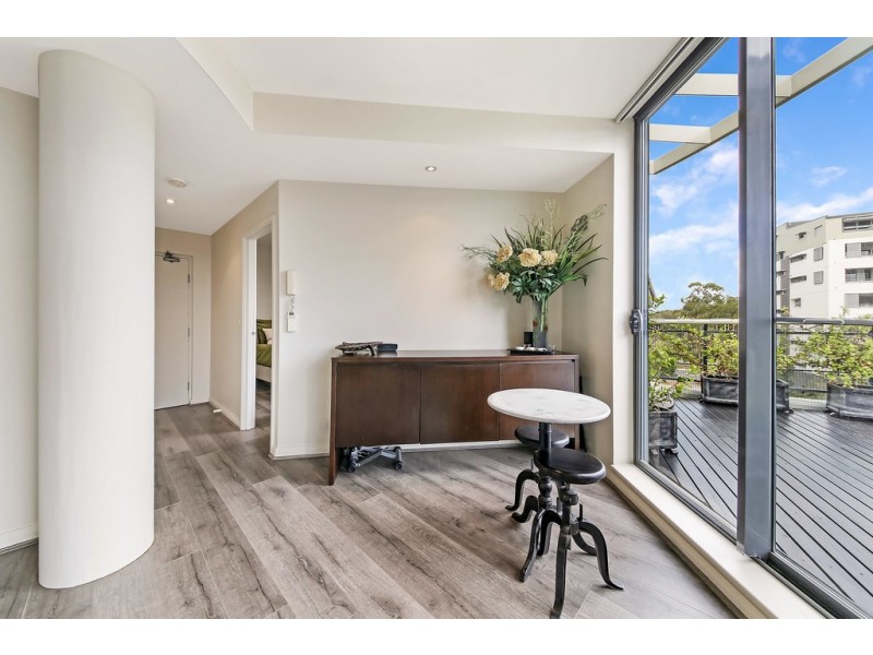 64/27 Bennelong Parkway, Wentworth Point NSW 2127