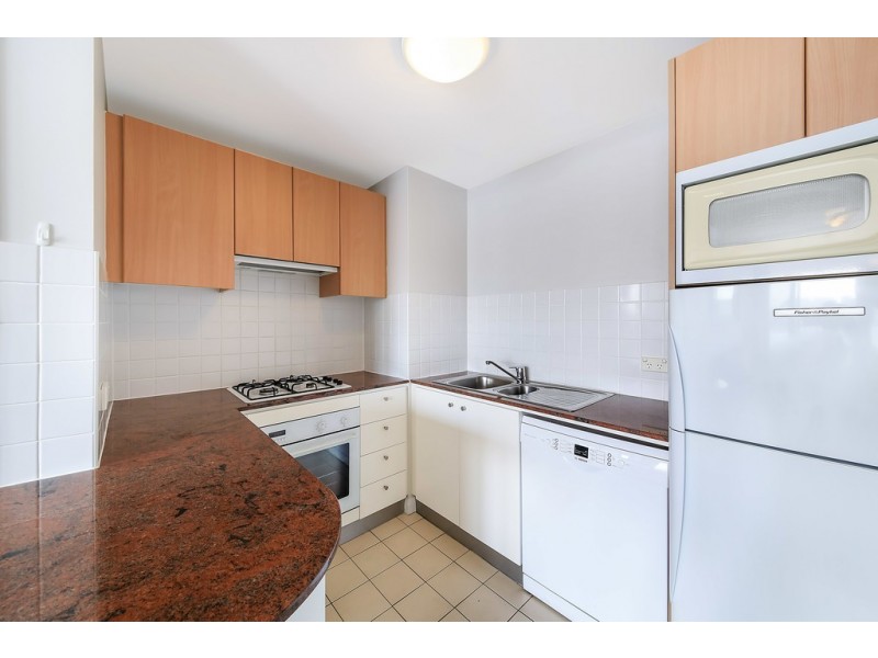 4**/27 Bennelong Parkway, Wentworth Point NSW 2127