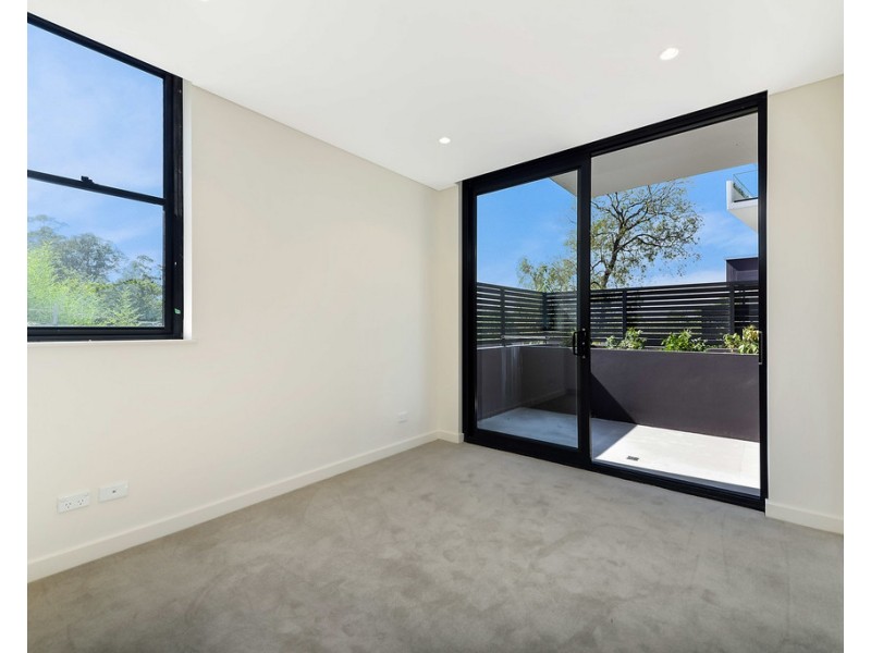 B304/2 Livingstone Avenue, Pymble NSW 2073