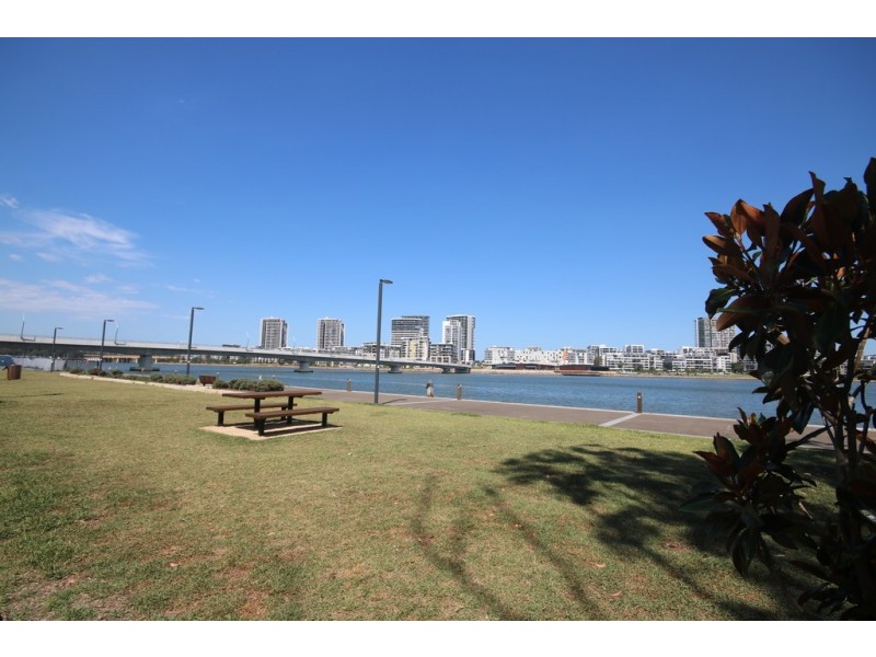 D303/19 Verona Drive, Wentworth Point NSW 2127