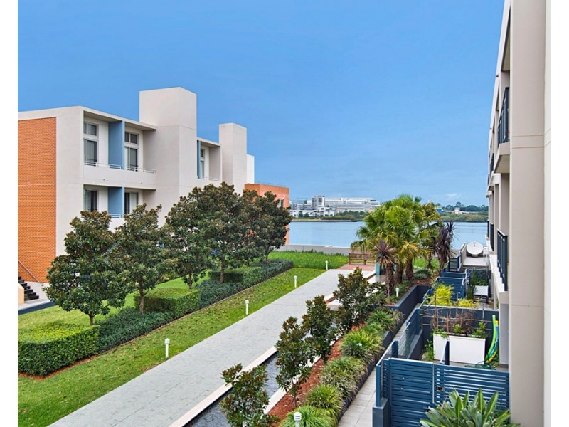 471/4 The Crescent, Wentworth Point NSW 2127