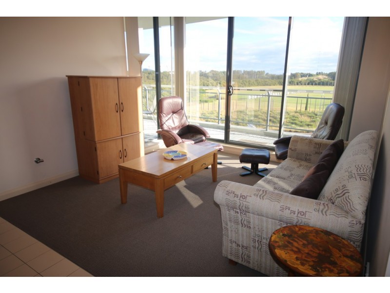 83/27 Bennelong Parkway, Wentworth Point NSW 2127