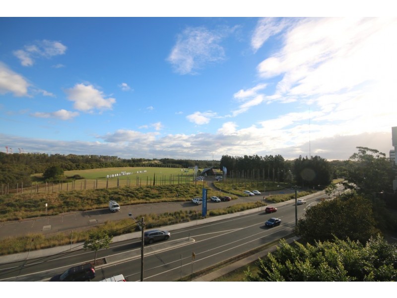 83/27 Bennelong Parkway, Wentworth Point NSW 2127
