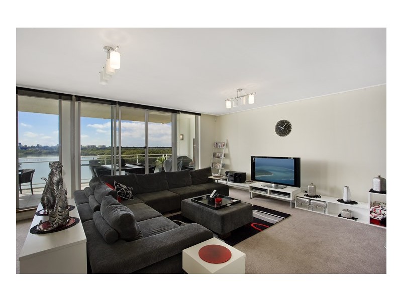 4 The Crescent, Wentworth Point NSW 2127
