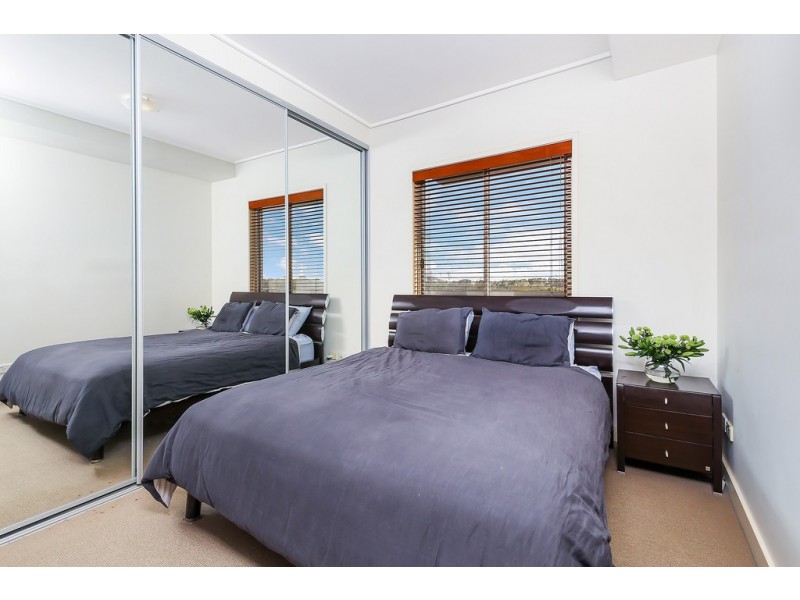 732/25 Bennelong Parkway, Wentworth Point NSW 2127