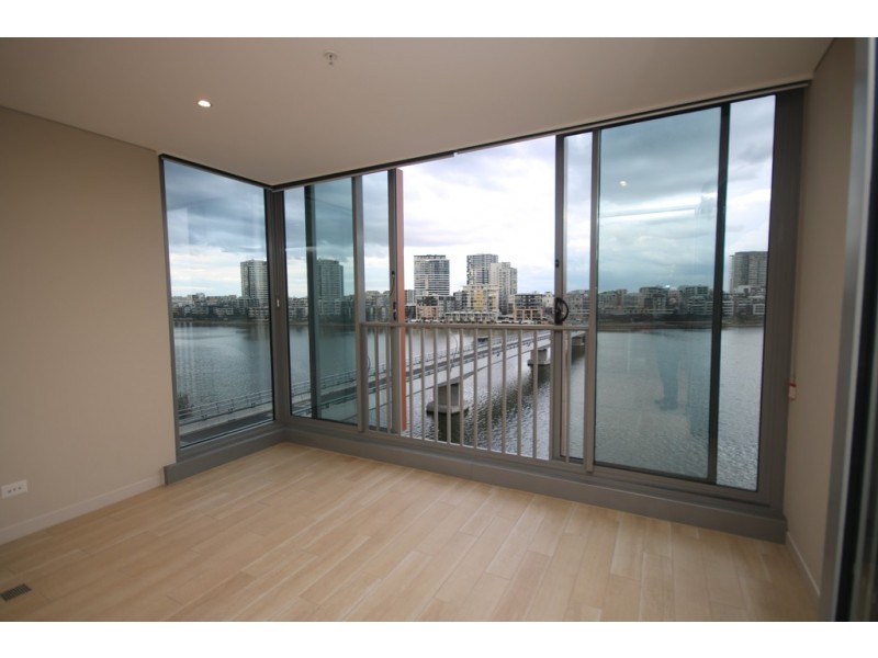 c3.609/3 Foreshore Place, Wentworth Point NSW 2127