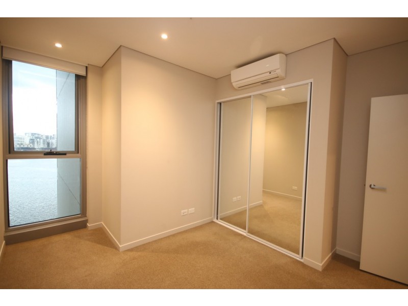 c3.609/3 Foreshore Place, Wentworth Point NSW 2127