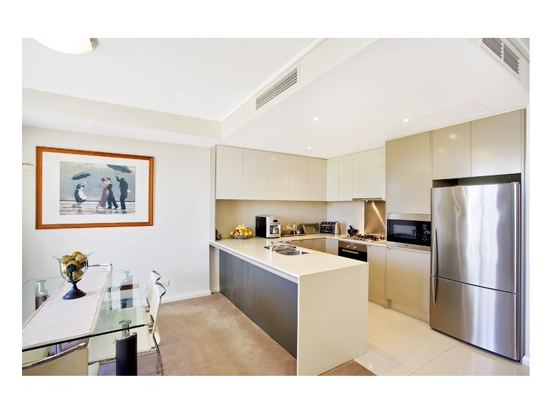2 The Crescent, Wentworth Point NSW 2127
