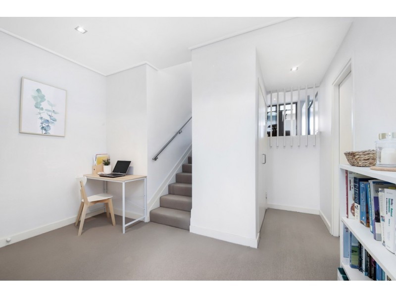 727/25 Bennelong Parkway, Wentworth Point NSW 2127