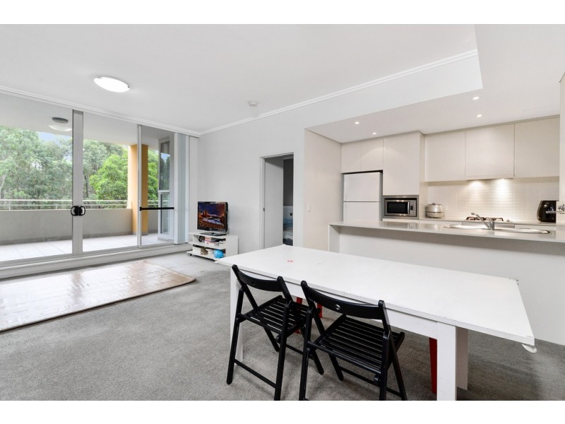 683/33 Hill Road, Wentworth Point NSW 2127