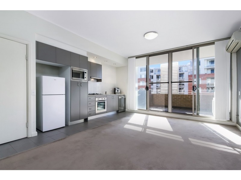 516/37 Amalfi Drive, Wentworth Point NSW 2127