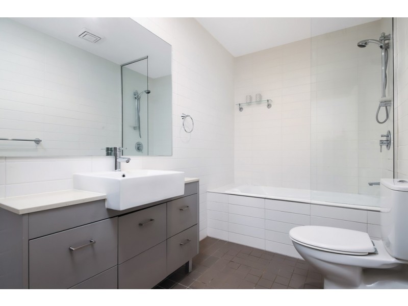 516/37 Amalfi Drive, Wentworth Point NSW 2127
