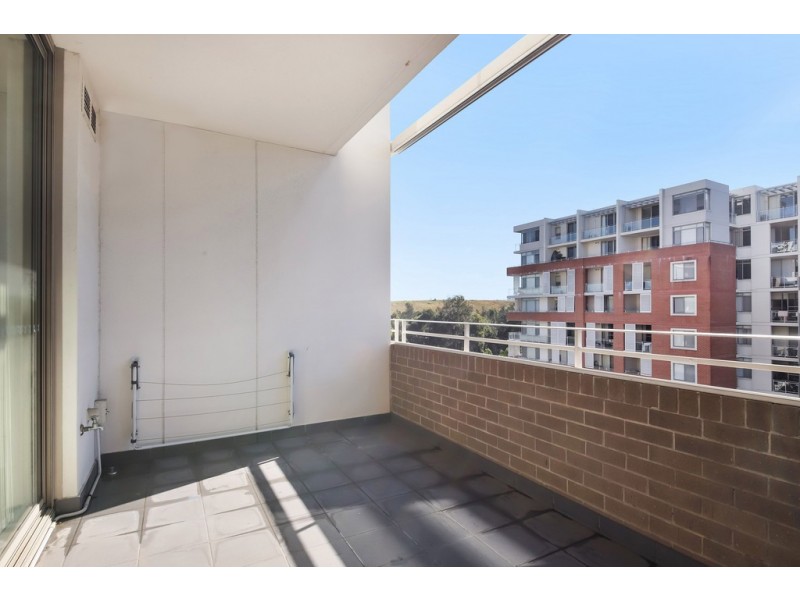 516/37 Amalfi Drive, Wentworth Point NSW 2127
