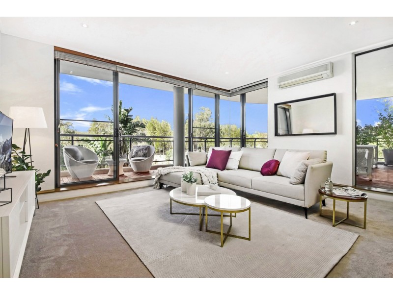71/29 Bennelong Parkway, Wentworth Point NSW 2127