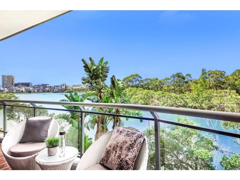 71/29 Bennelong Parkway, Wentworth Point NSW 2127