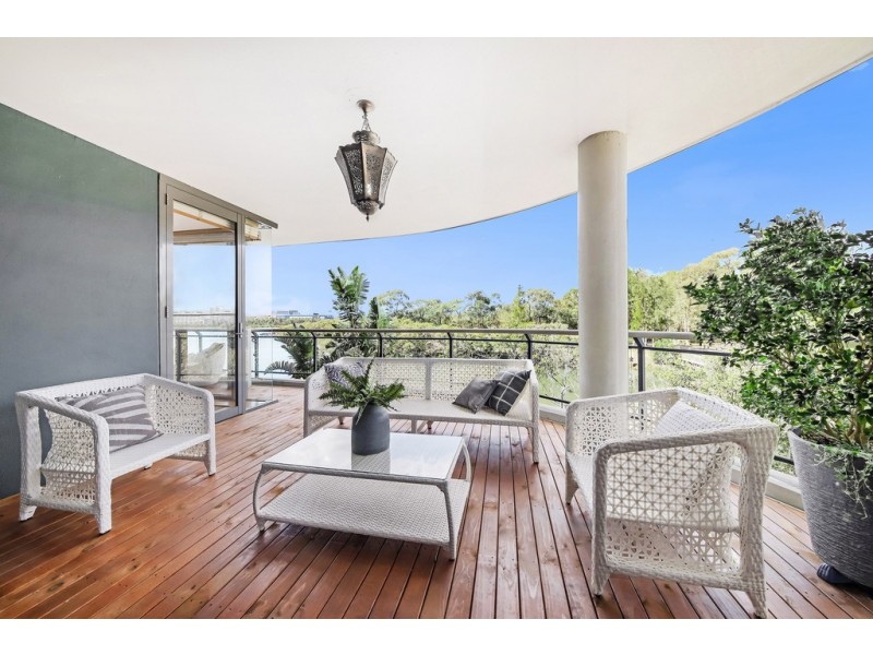 71/29 Bennelong Parkway, Wentworth Point NSW 2127