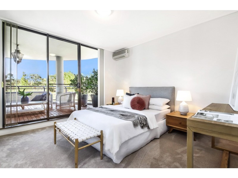 71/29 Bennelong Parkway, Wentworth Point NSW 2127