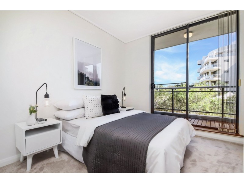 71/29 Bennelong Parkway, Wentworth Point NSW 2127
