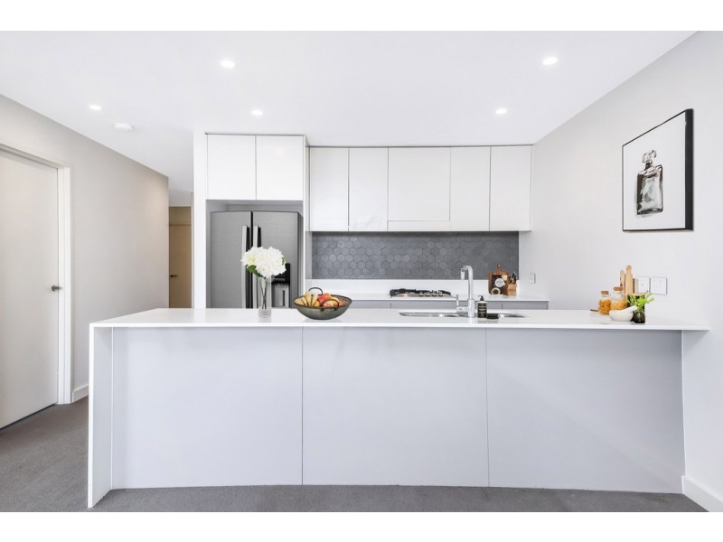 705/41 Hill Road, Wentworth Point NSW 2127