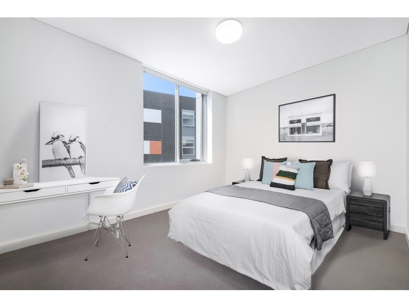 705/41 Hill Road, Wentworth Point NSW 2127