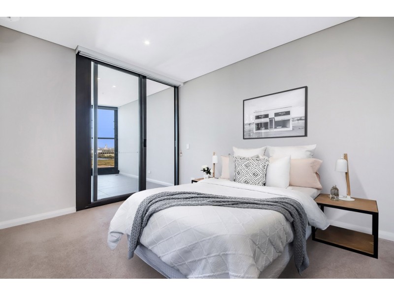 1813/2 Waterways Street, Wentworth Point NSW 2127