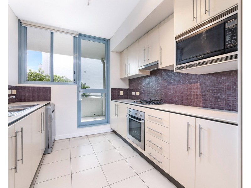 213/5 Stromboli Strait, Wentworth Point NSW 2127