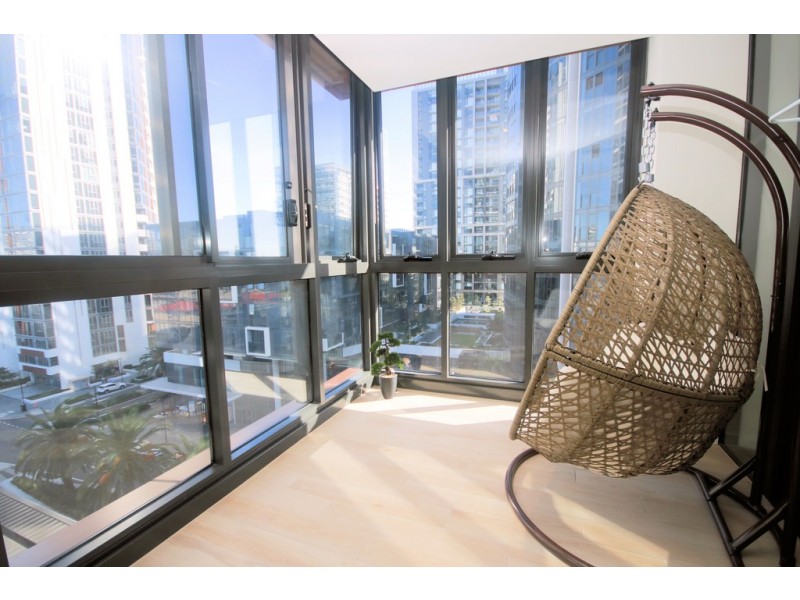 801/3 Footbridge Boulevad, Wentworth Point NSW 2127