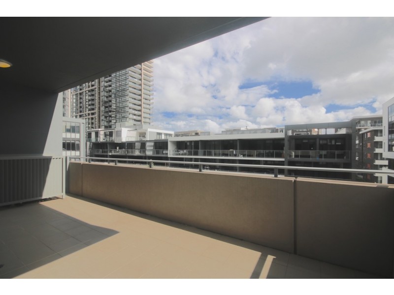 601/4 Footbridge Boulevard, Wentworth Point NSW 2127