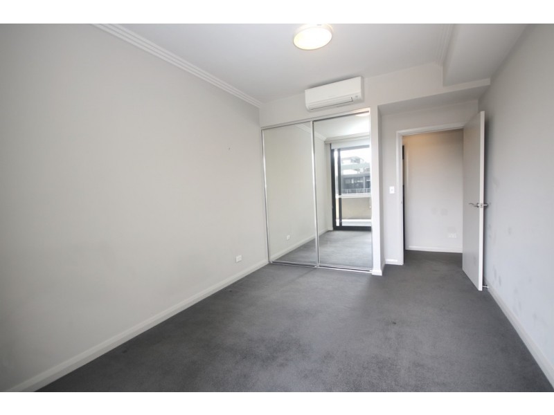 601/4 Footbridge Boulevard, Wentworth Point NSW 2127