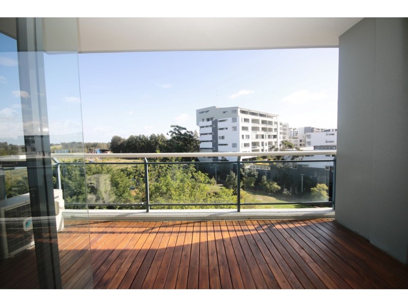9/27 Bennelong Parkway, Wentworth Point NSW 2127