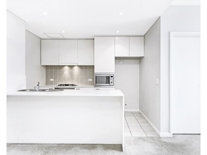 684/33 Hill Road, Wentworth Point NSW 2127
