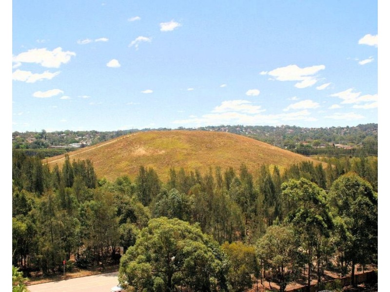 684/33 Hill Road, Wentworth Point NSW 2127