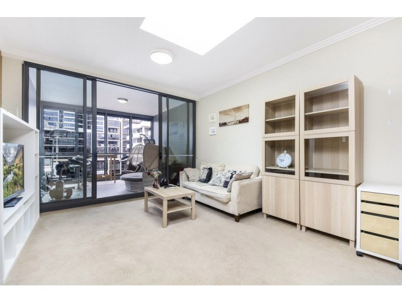 808/53 Hill Road, Wentworth Point NSW 2127