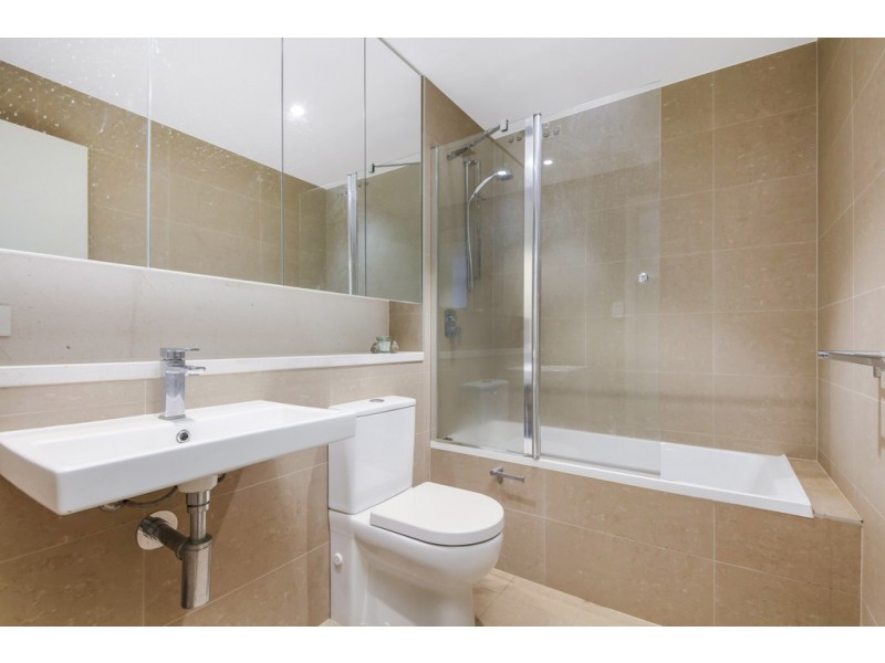 808/53 Hill Road, Wentworth Point NSW 2127