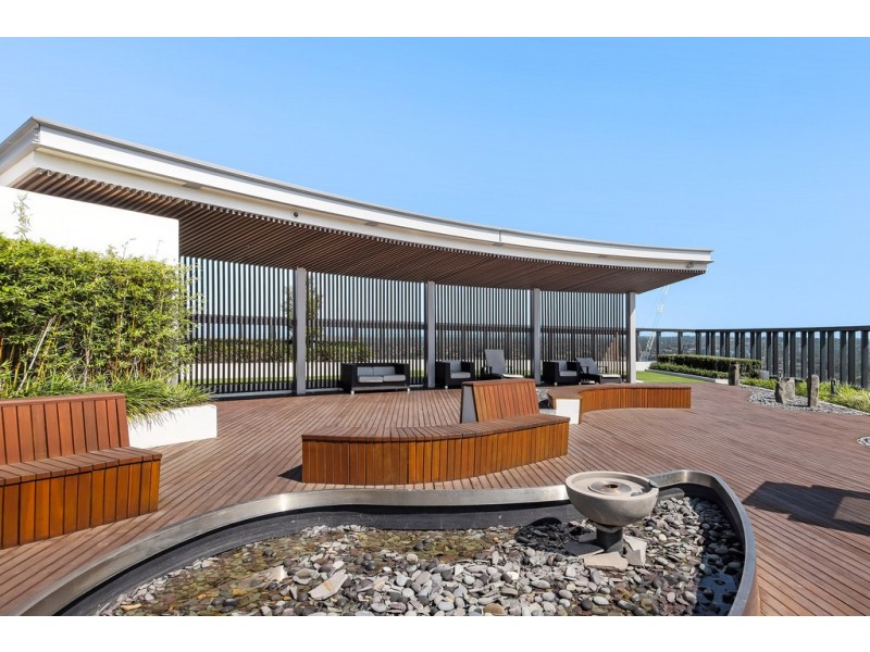 1813/2 Waterways Street, Wentworth Point NSW 2127