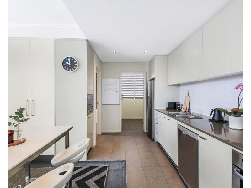 880/33 Hill Road, Wentworth Point NSW 2127