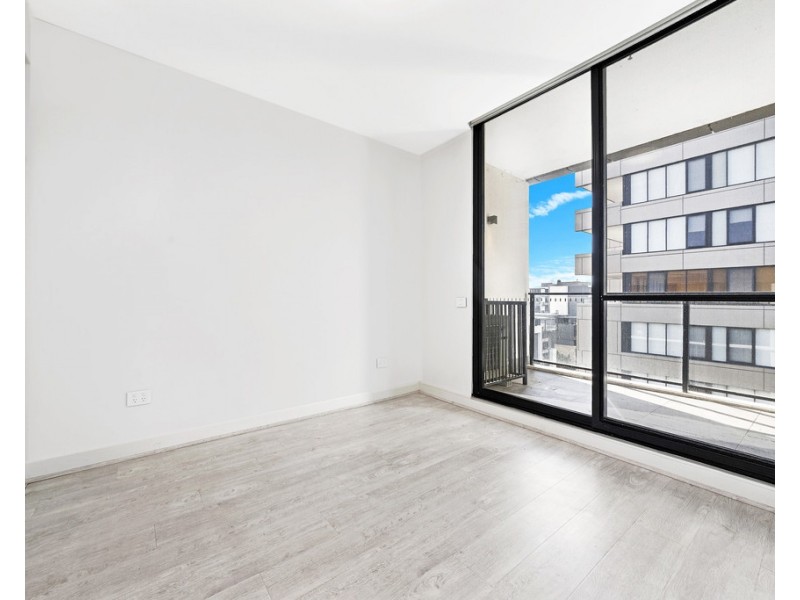 824/7 Verona Drive, Wentworth Point NSW 2127