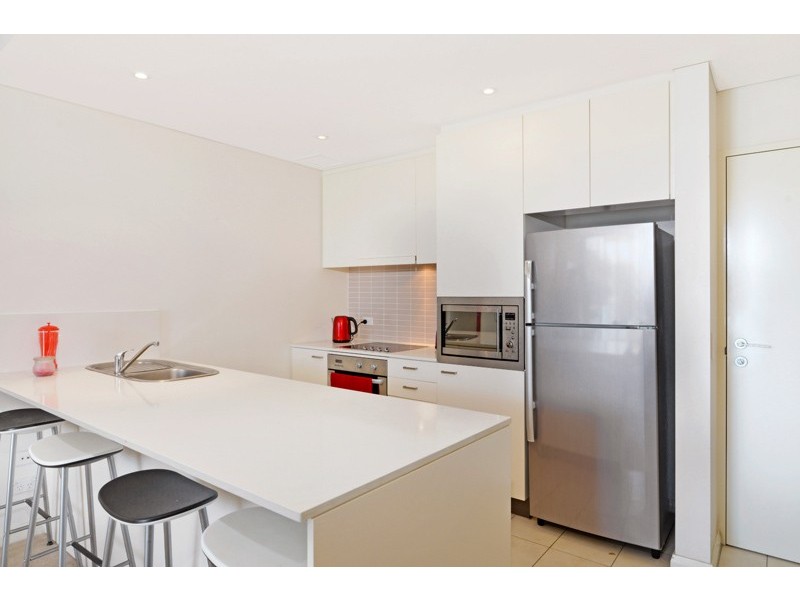 702/4 Nuvolari Place, Wentworth Point NSW 2127