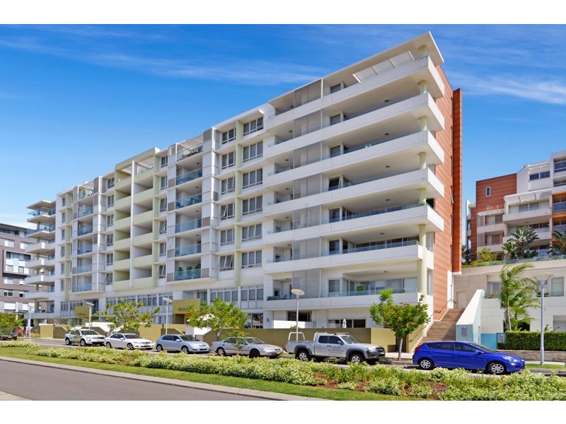 702/4 Nuvolari Place, Wentworth Point NSW 2127